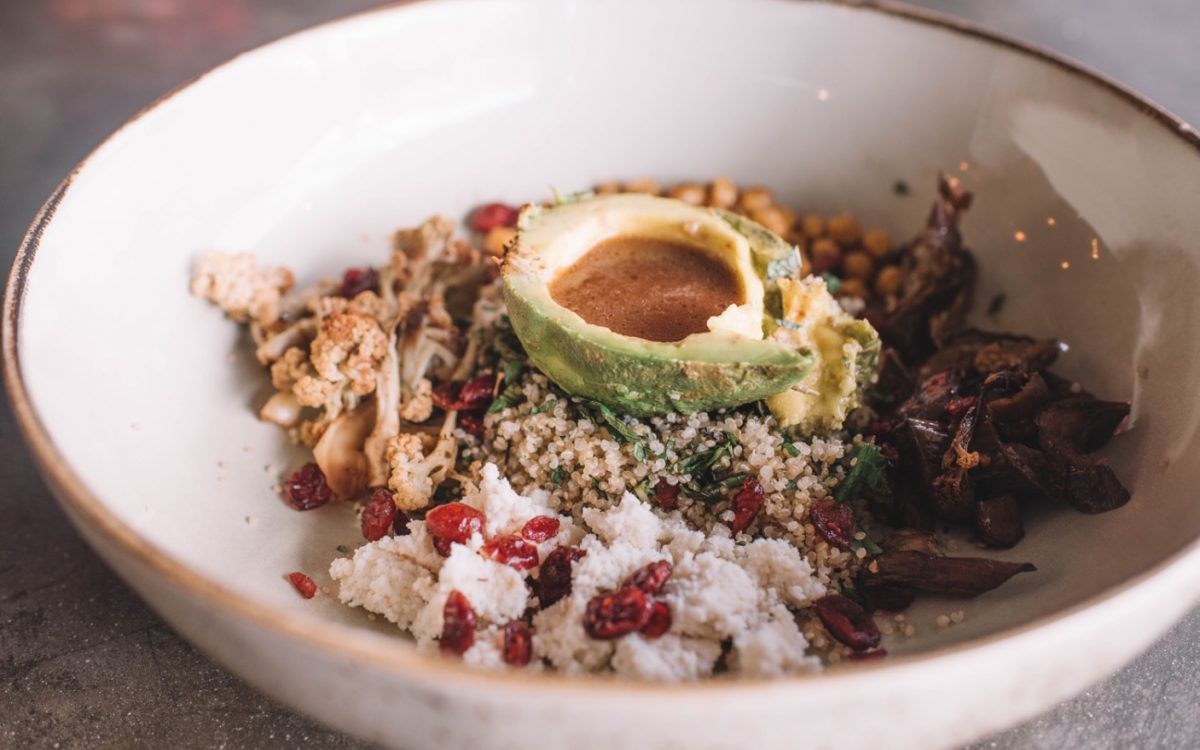 Quinoa bowl lombok cocobeli